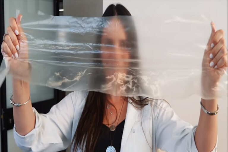 Arriva la plastica solubile in acqua e biodegradabile