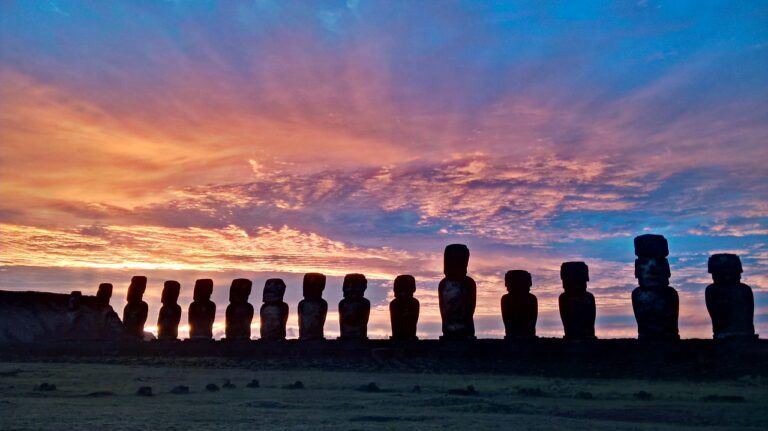 moai