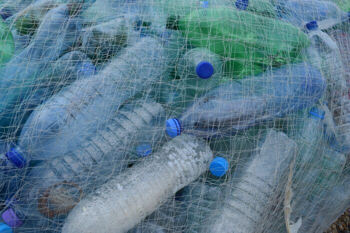 rifiuti in plastica