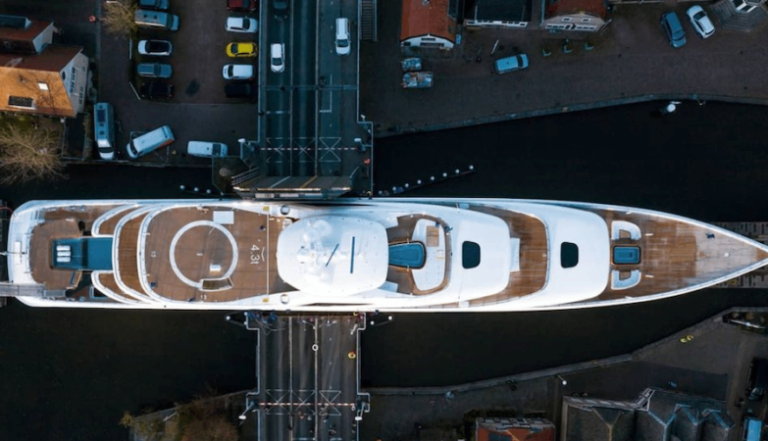 superyacht