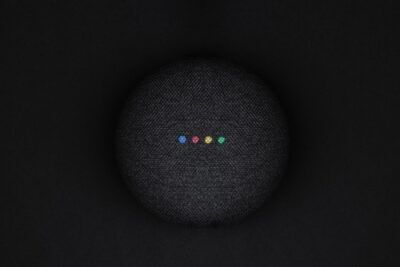 Google Assistant canzone