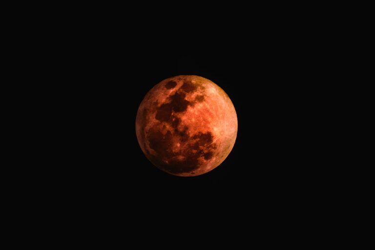 superluna, luna dei fiori