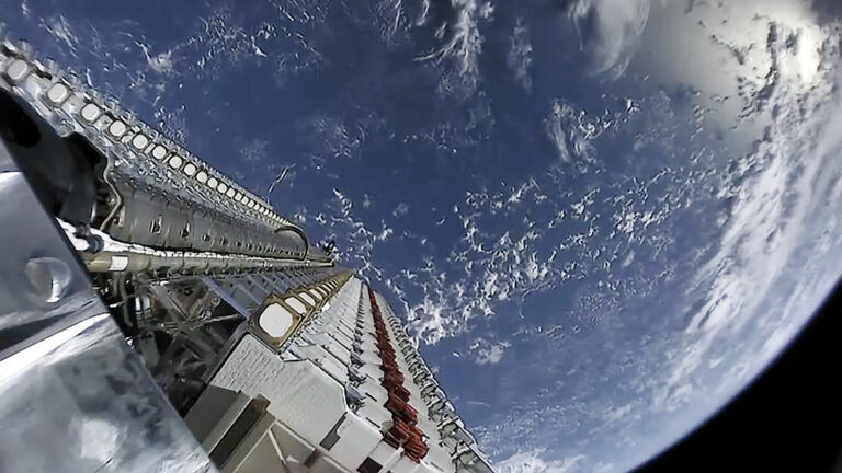 wifi a bordo degli aerei durante il volo con Starlink