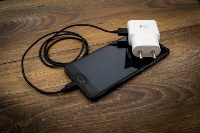caricabatterie smartphone
