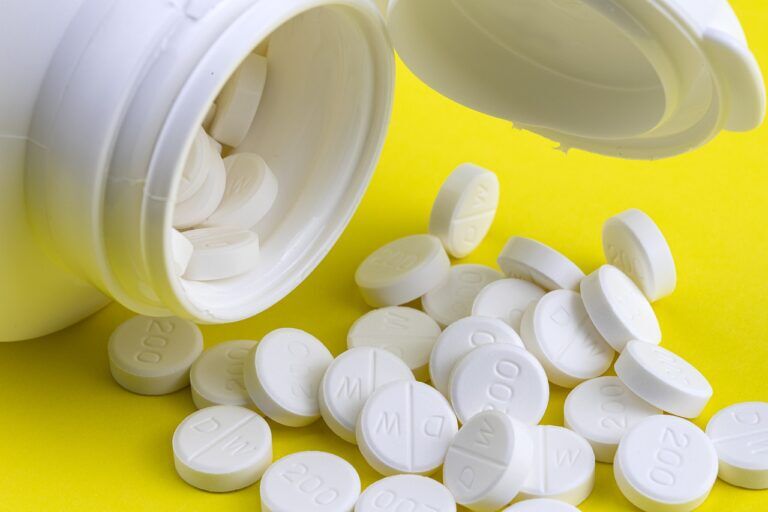 aspirina, malattie cardiovascolari, medicinali