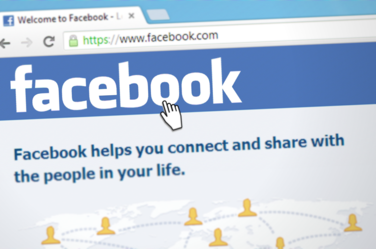 facebook, accesso, credenziali, app, giochi