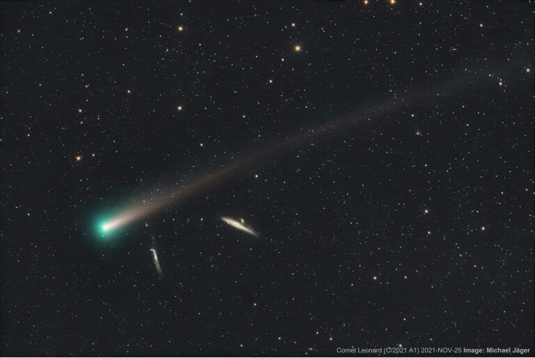 cometa, cometa leonard, cometa morente