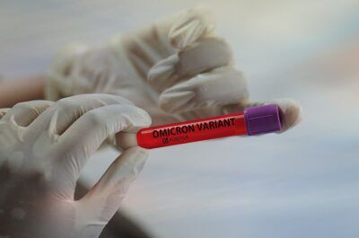 covid-19 pandemia Omicron