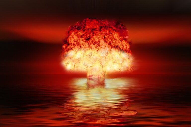 testata-nucleare