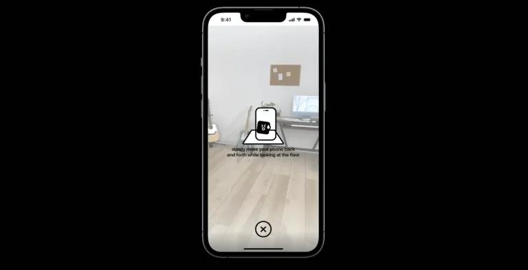 Apple iPhone 14 notch