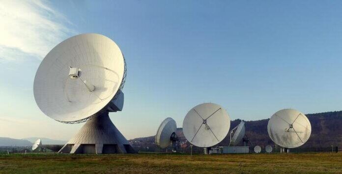 scienza segnali radio spazio