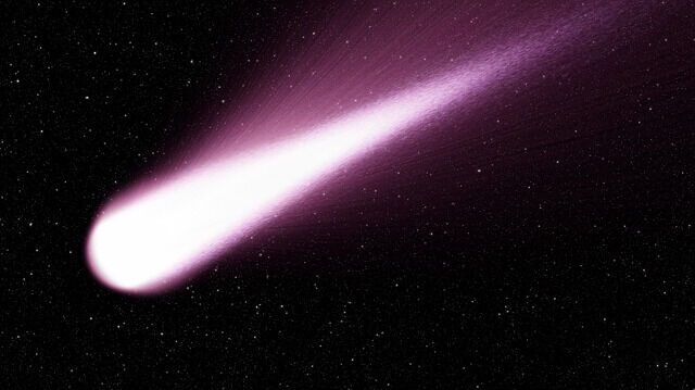 cometa al perigeo il 14 luglio