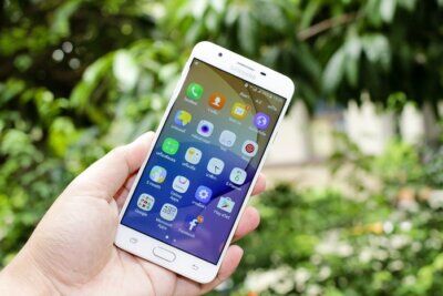 Android smartphone password