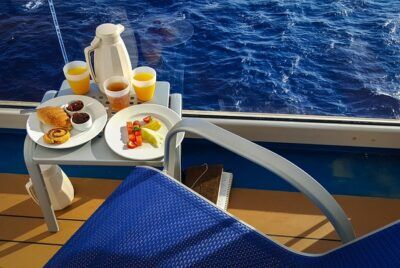 Vacanze in crociera: il pacchetto internet è davvero necessario?