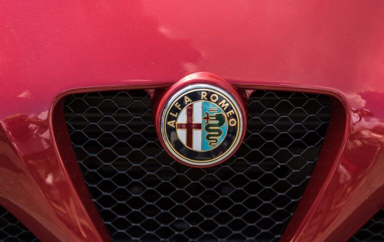 Alfa Romeo: la nuova supercar va già a ruba ancora prima del lancio
