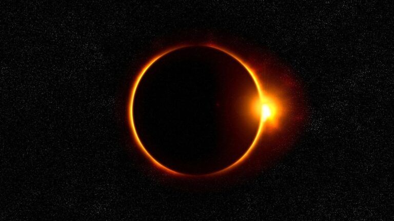eclissi solare totale Indonesia Australia