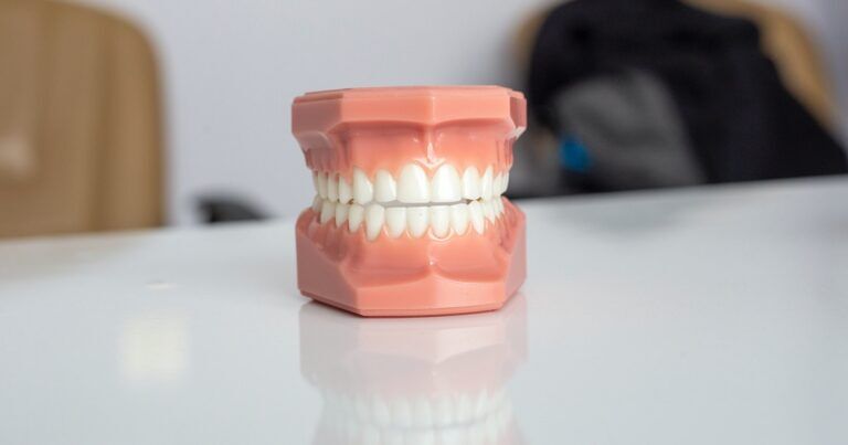 denti-dentifricio-rischio-carie