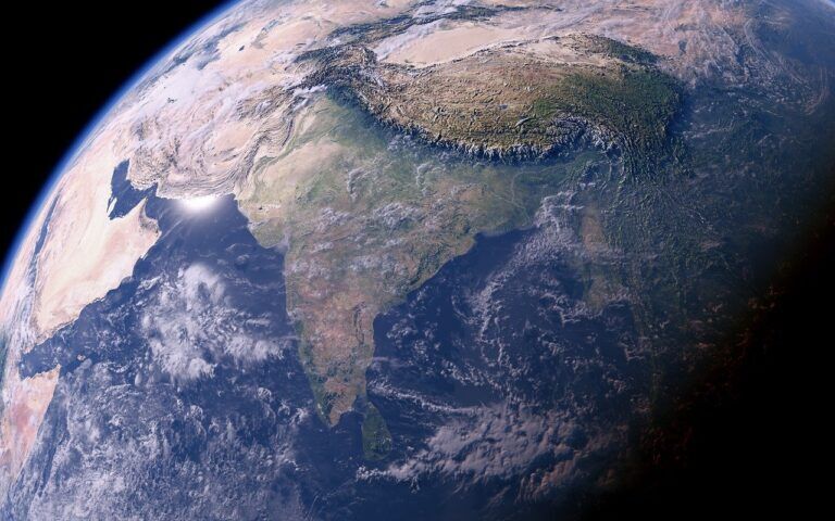 forza di attrazione gravitazionale della Terra