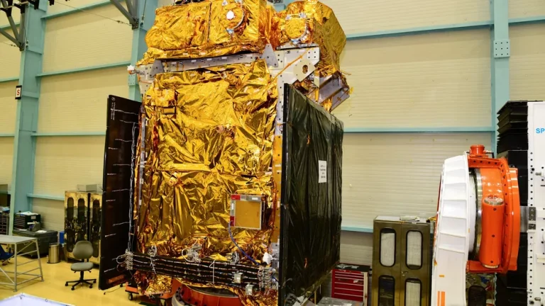 L’India lancerà la sua navicella spaziale per lo studio del Sole tra pochi giorni
