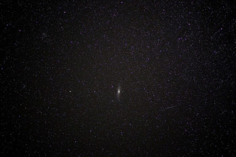 universo stella pianeta