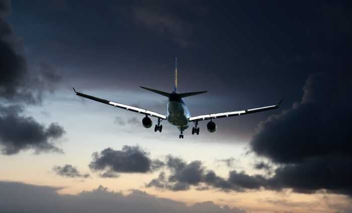 Attacchi di panico in aereo: strategie e consigli utili