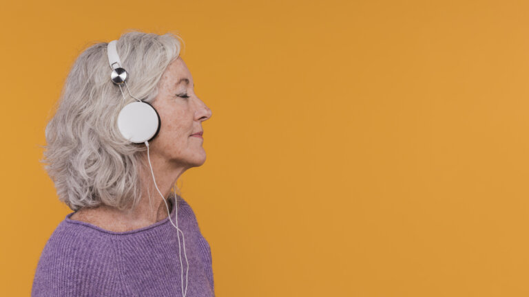 perdita udito musica invecchiamento