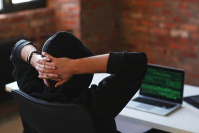 Truffa hacker