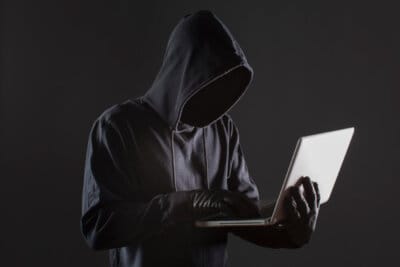 Truffa online e-mail