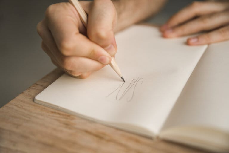 scrivere a mano cervello apprendimento