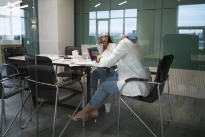 impatto orari lavoro carriera salute mezza età