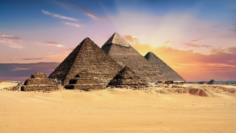 piramidi Giza teoria costruzione