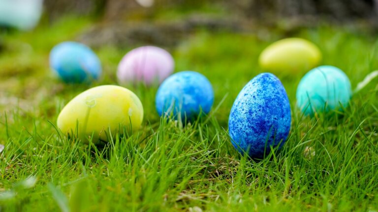 Haumea pianeta nano uovo Pasqua