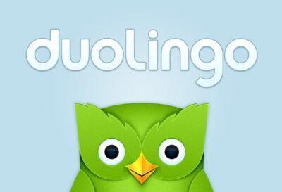Duolingo cambia idea, l’IA non sostituirà nessuno: arriva la conferma