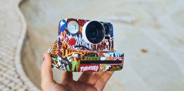 Polaroid Now Generation 3 – Thrasher Edition: lo skate incontra la fotografia istantanea