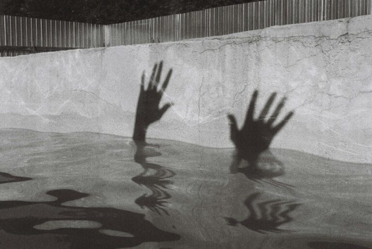 genetica suicidio
