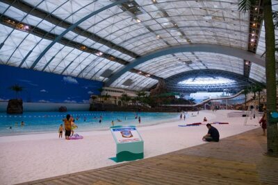 Seagaia Ocean Dome estate