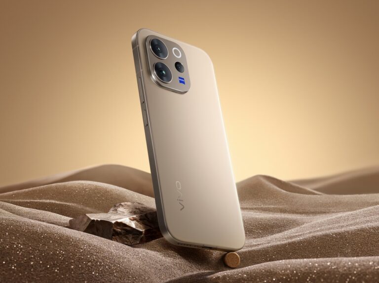 vivo V70 e V70 FE arrivano in Italia con ZEISS e batterie enormi