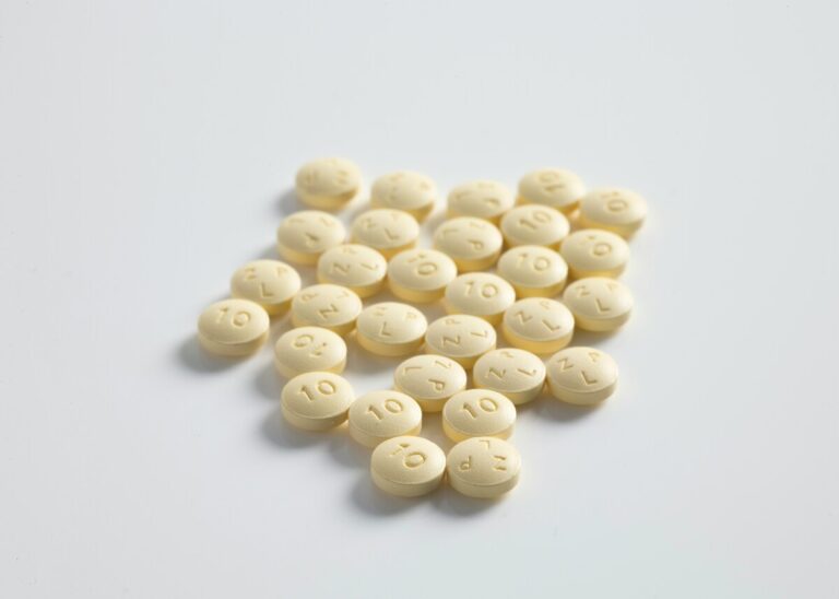 vitamina b2 tumori