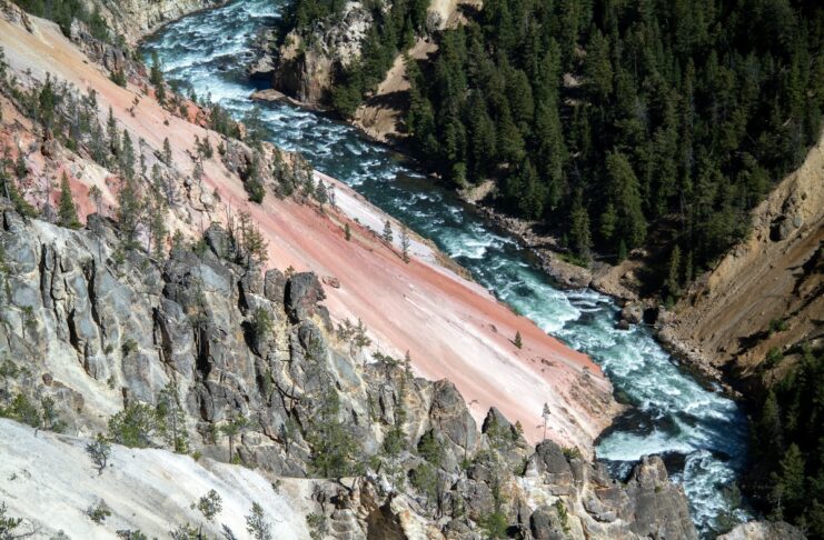 yellowstone meccanismo geologiico